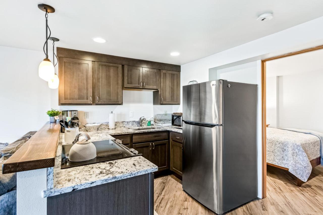 Driftwood Waterfront Gem Apartamento Sandpoint Exterior foto
