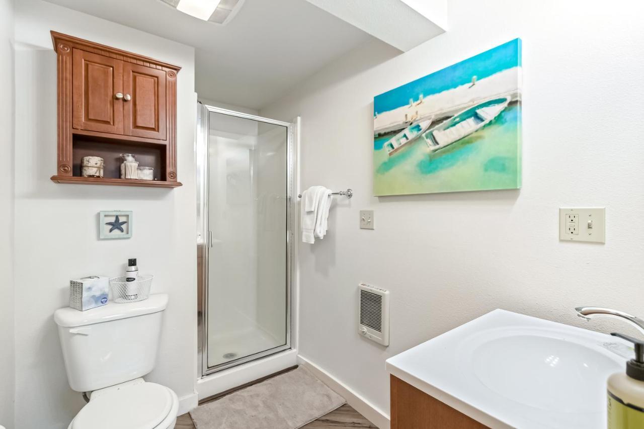 Driftwood Waterfront Gem Apartamento Sandpoint Exterior foto