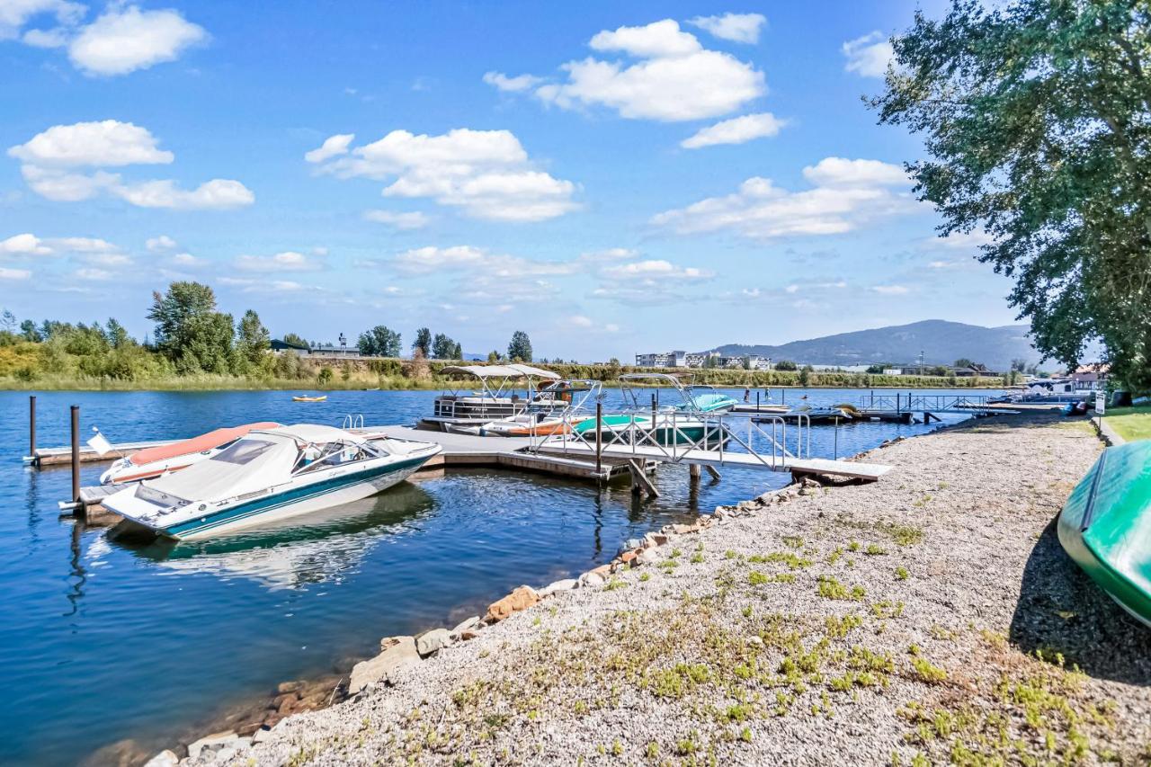 Driftwood Waterfront Gem Apartamento Sandpoint Exterior foto